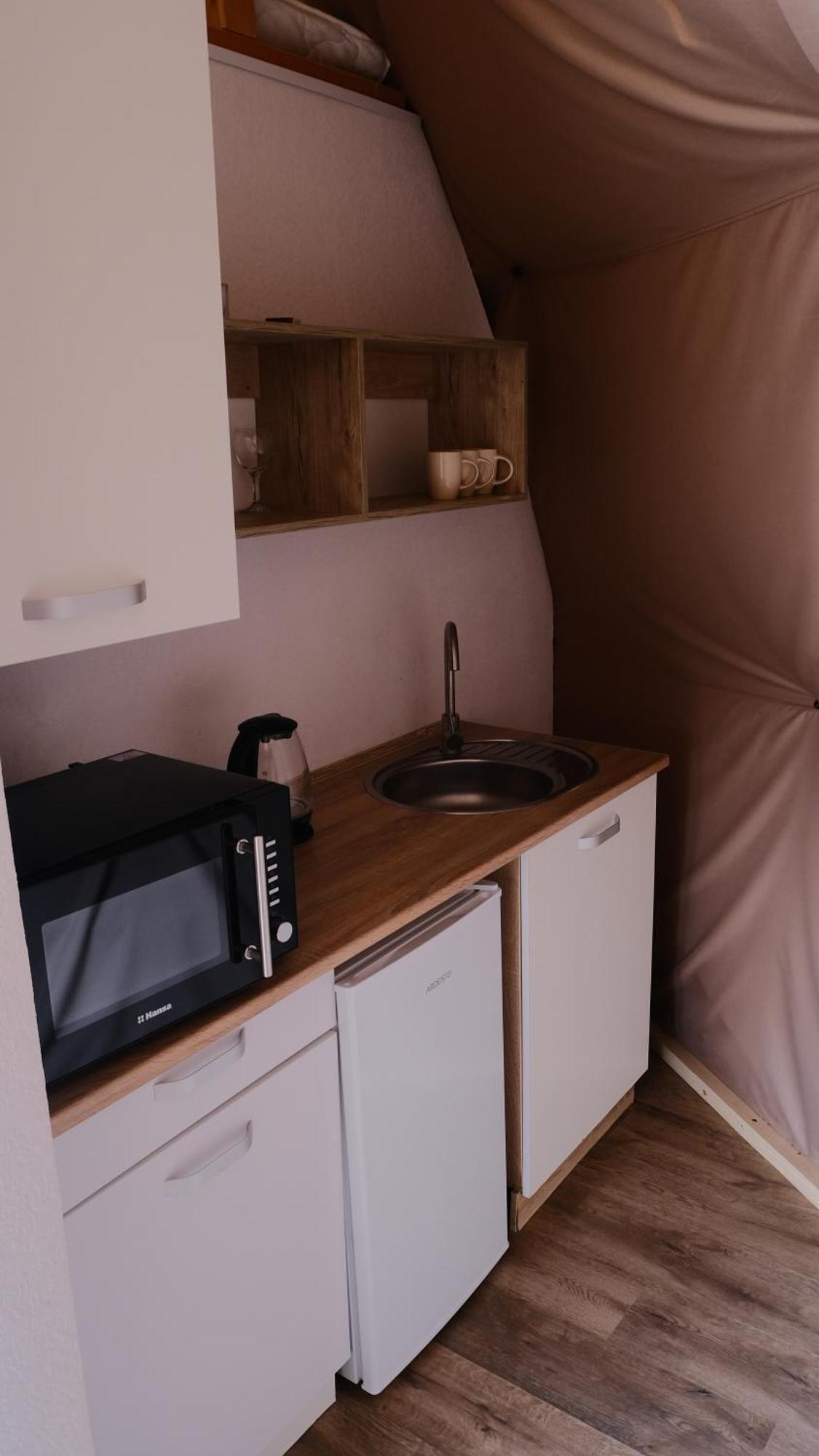 Глемпінг Де Вайб Vorokhta Quarto foto